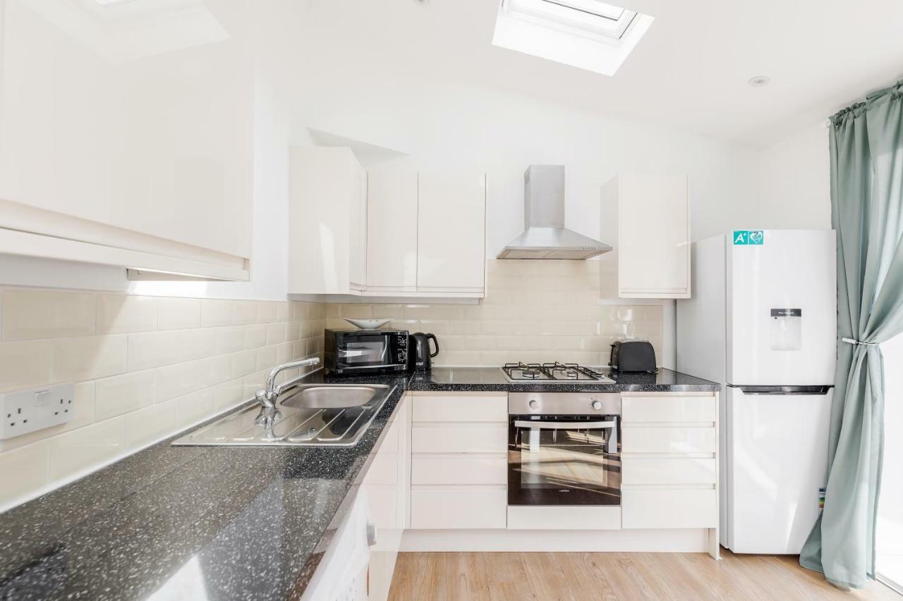 Serviced Apartment /Excel/ Olympic City/ O2 Arena 런던 외부 사진